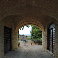 Residence con piscina e appartamenti rustici per vacanze in Toscana :: Fattoria di Catignano